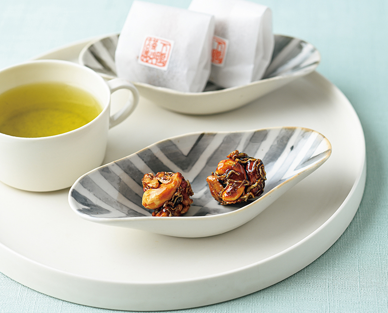 「下鴨茶寮」の「料亭のちりめんナッツ」（撮影／田中宏幸）