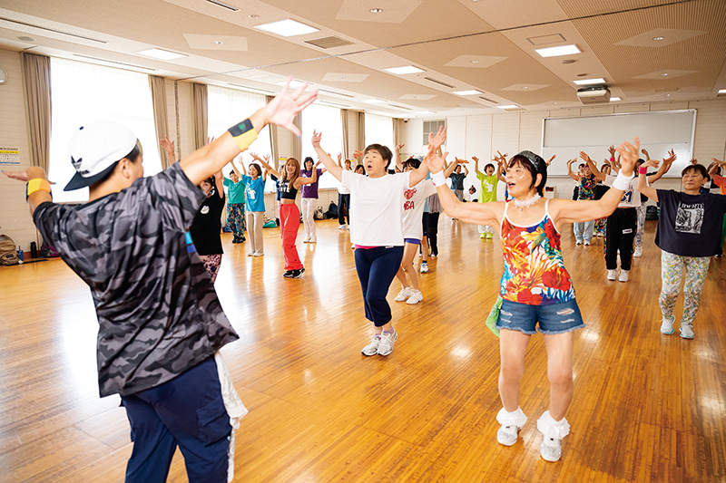 ズンバを踊る人たち