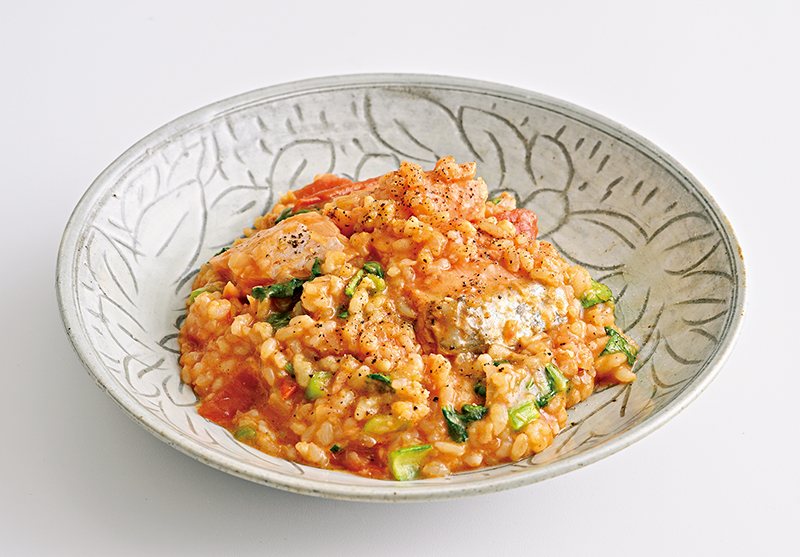 「玄米と鮭のトマトリゾット」