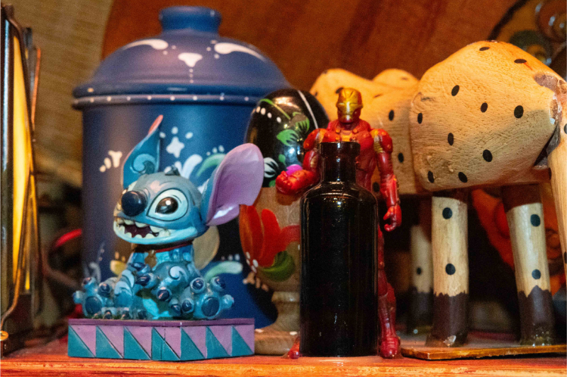 スティッチとアイアンマンの人形