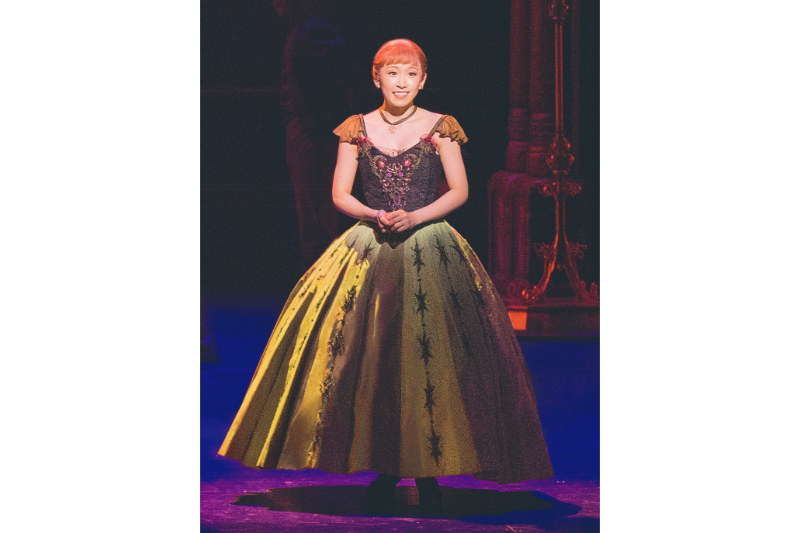 私生活でも明るく元気な三代川さんはアナ役にピッタリ（撮影／荒井健）©Disney