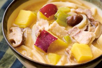 《かさ増し効果でヘルシーにお腹も満足》“ご飯&汁もの”さつまいものほっこりレシピ5つ