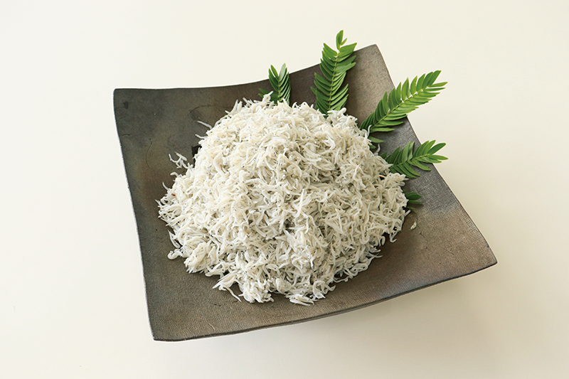 「大津港水揚げのしらす干し　1kg」