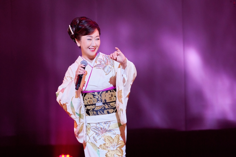 伍代は夫婦で啓蒙活動を続けてきた