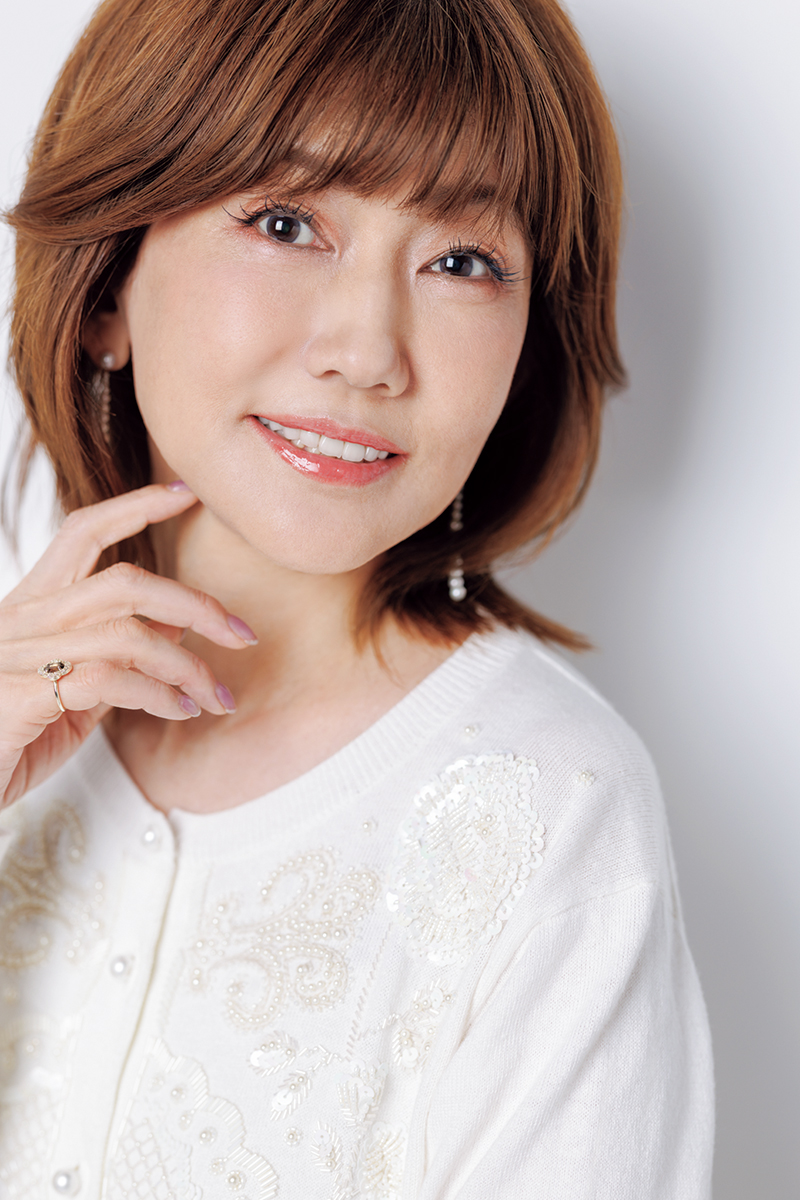 『reShine2025年秋号』に登場した松本伊代さん