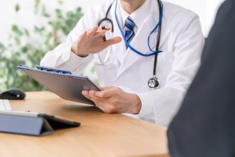 「科学的な裏付けがとれていません」血圧の目標値引き下げに、医師から「危険だ」の指摘　血圧下げ過ぎで逆に病気を見逃す懸念も 