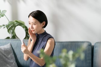 《酷暑で深刻化！》夏のダメージ肌には「敏感肌用化粧品」でうるおい補給が必須！ 