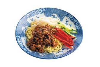 《乾燥で栄養UP！》「干しきのこ」で作る絶品レシピ5つ　主食からスープ、おつまみにもぴったりの副菜まで