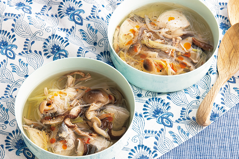 「干しきのことたらの中華風スープ」