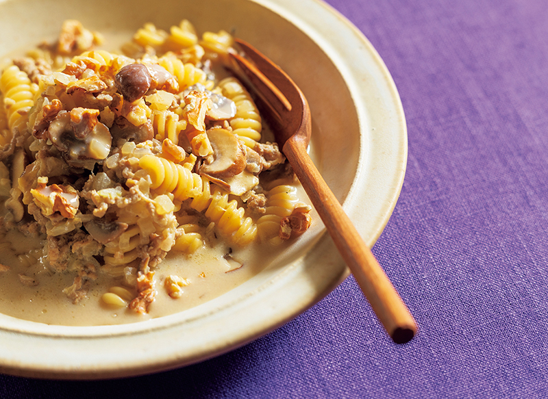 「マッシュルームとひき肉のパスタ」