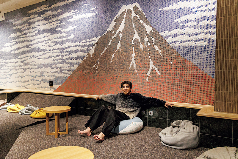 「湯船ワークスペース」にてひと休み