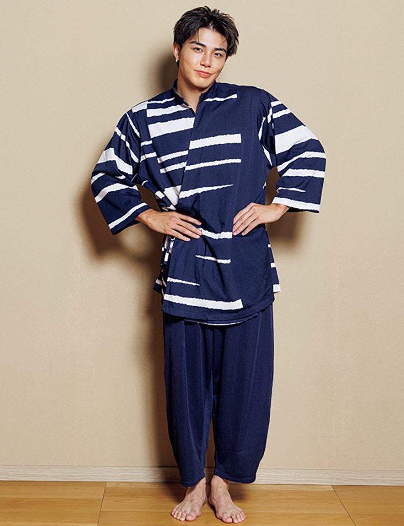 館内着は、サラっとした着心地で快適