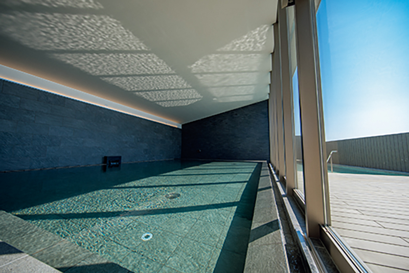 地下1000mの深度から湧出する湯で、お肌しっとり