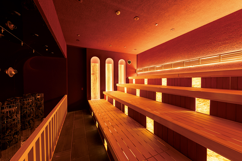 「ドラゴンサウナ」房内