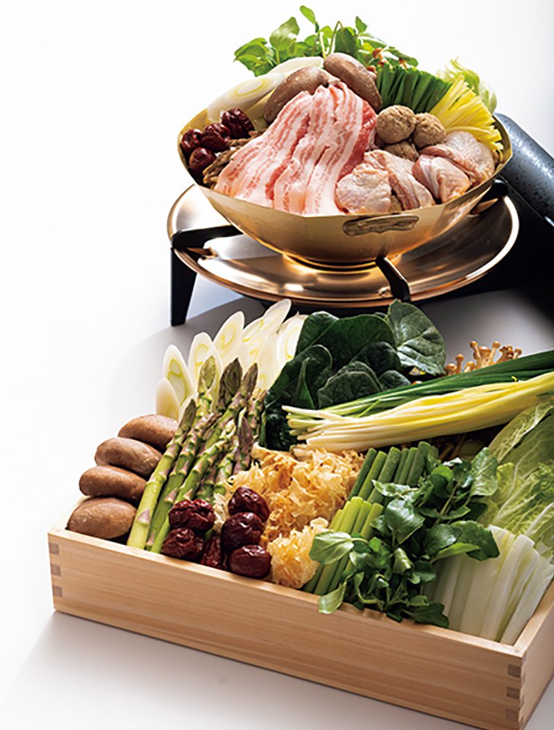 「コラーゲンたっぷりの味噌麹発酵鍋」などの美メニュー