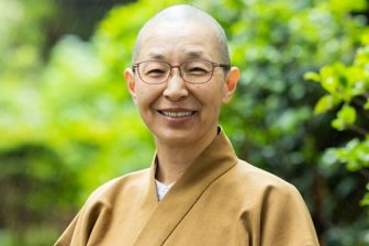 《夫の死に様は美しかった》看護師で僧侶の玉置妙憂さん、がんの治療を拒み自宅で迎えた夫の最期を振り返る「いまの生活の延長線上に死が訪れる」 