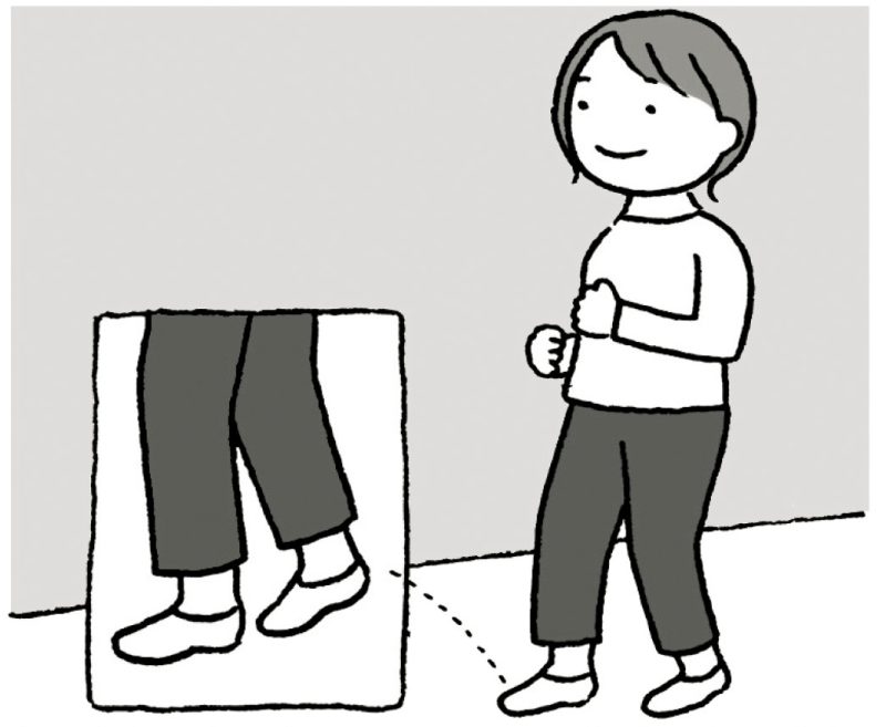 小さい歩幅で家の中や周りを10〜20分ジョギングする