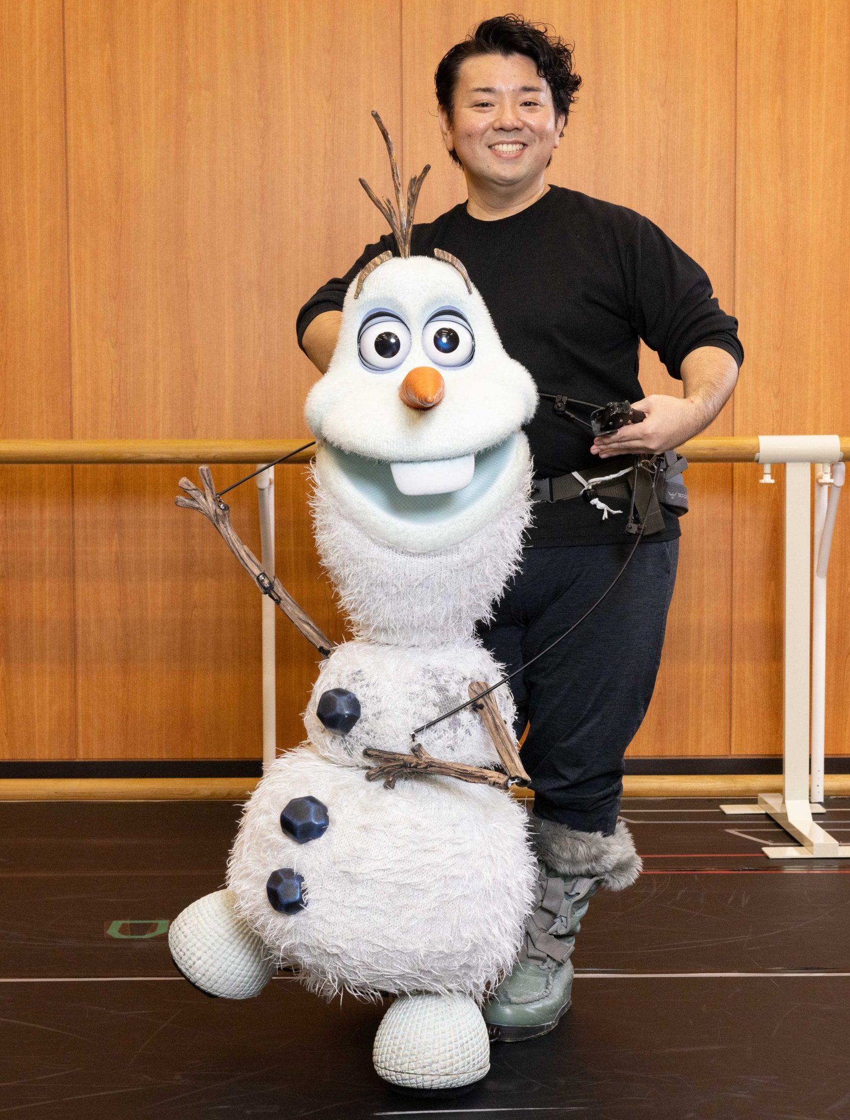 演じる山田充人さんのほんわかした雰囲気もオラフそのもの！