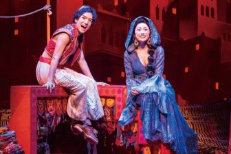 《潜入レポート・劇団四季『アラジン』》「ビーズ1粒でも誰の衣裳のものかわかる」コスチュームスタッフのプロ意識