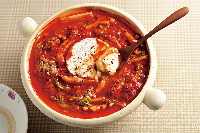 「ひき肉のトマトチーズミルフィーユ鍋」