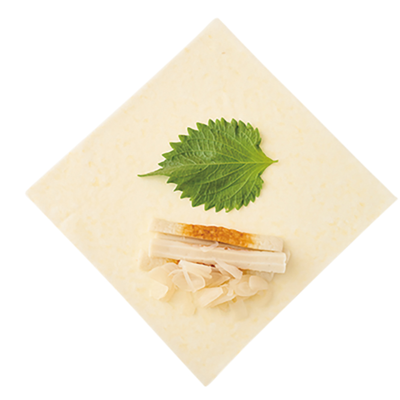 「ちくわ×らっきょう×青じその春巻き」の具材