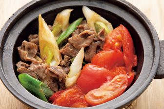 《食材2～3種類、5分以内に完成》ほっこりあったまるひとり分のシンプル小鍋レシピ5つ