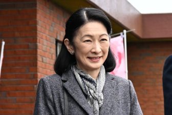 《スーツに無数の赤いハート》紀子さまの「ご公務ファッション」間もなく還暦と思えないほど“ガー…