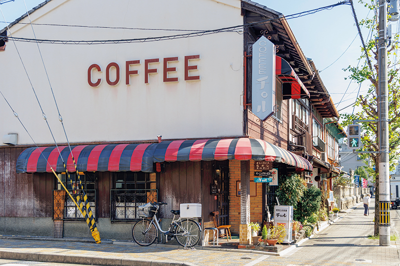 「喫茶チロル」