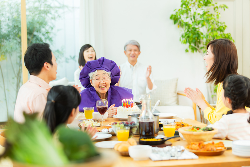 長寿を祝う様子