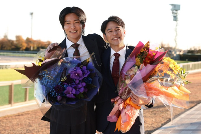 佐藤浩市に打ち上げ会場で「泣きの名優」と太鼓判を押された妻夫木（インスタグラムより）