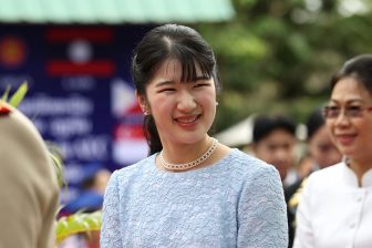 宮内庁公式インスタグラムで愛子さまが圧倒的な人気、ラオス滞在中も頻繁に投稿　60代以上の人々が“愛子さまの写真を見るために”インスタを始める事例も