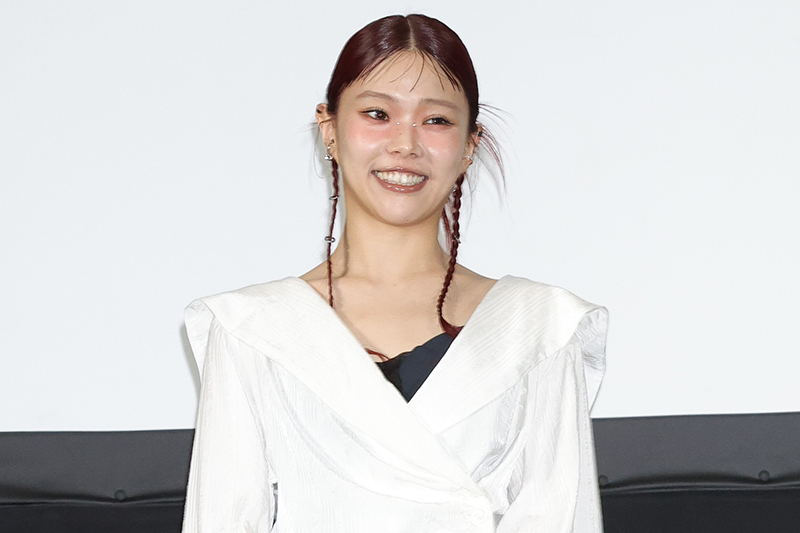 ソロで紅白に出場するアイナ・ジ・エンド