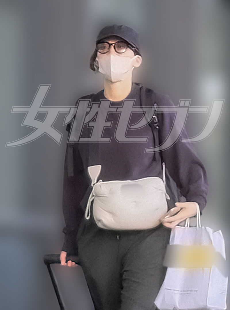 左手にはアメリカ西海岸のお土産が（2024年）