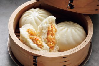 《ご当地の中華まん》北海道の「かに」、愛知の「名古屋コーチン」、三重の「松阪牛」など王道から変わり種まで極上の逸品