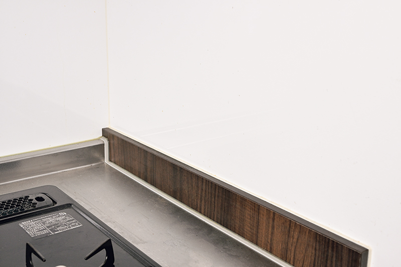 【after】コンロ横の壁