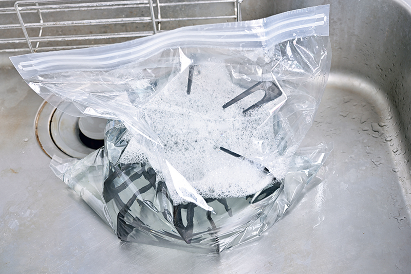 頑固な汚れは時間をかけてつけ置き