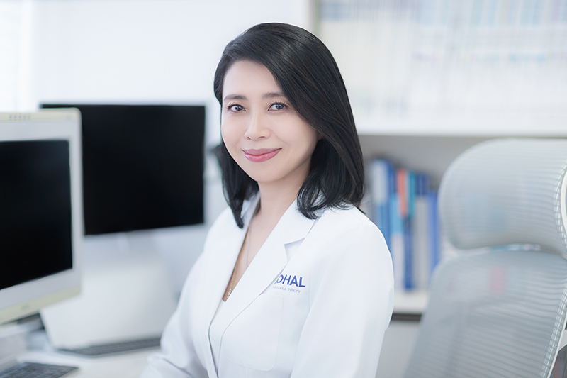 アオハルクリニック院長の小柳衣吏子さん