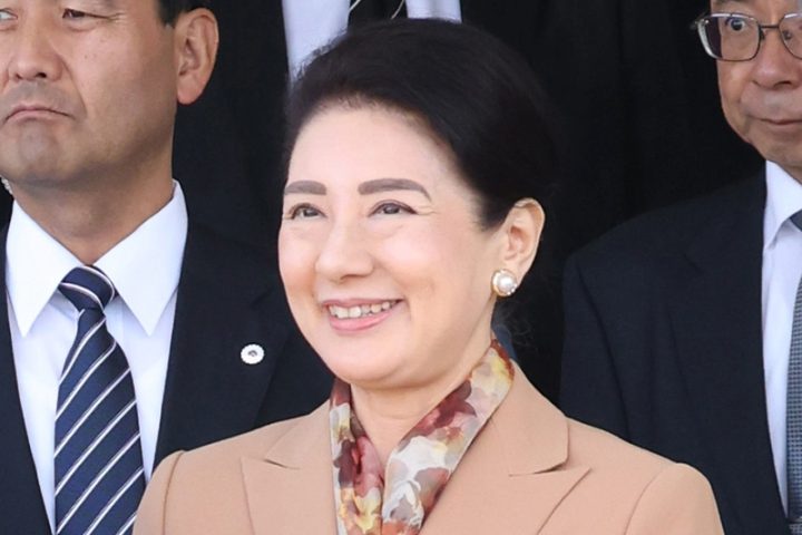 雅子さま、ギリギリの発表となった「誕生日文書」への不安と、「医師団の見解」に含まれていた“快復ぶりを示す文言”　支えとなるのは愛子さまの存在