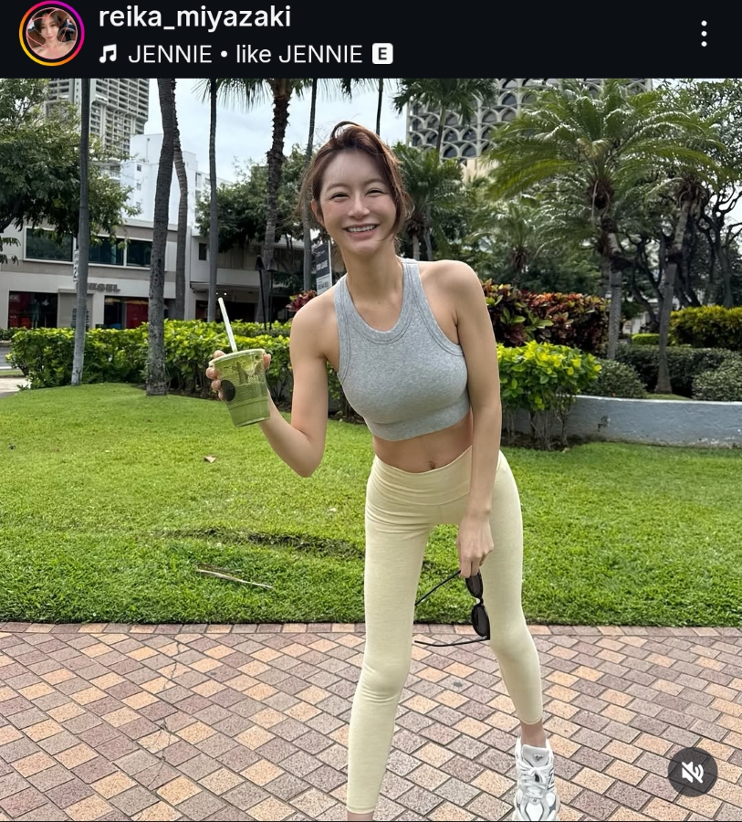 圧巻のスタイル（Instagramより）