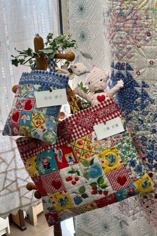 キルトおぶはーとの展示会に新作を出品することも。（2023年11月）