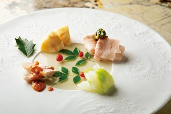 《おうちでプロの味》16年連続で星をとった中華「KOBAYASHI」シェフが教える「雲白肉」「いかとき…