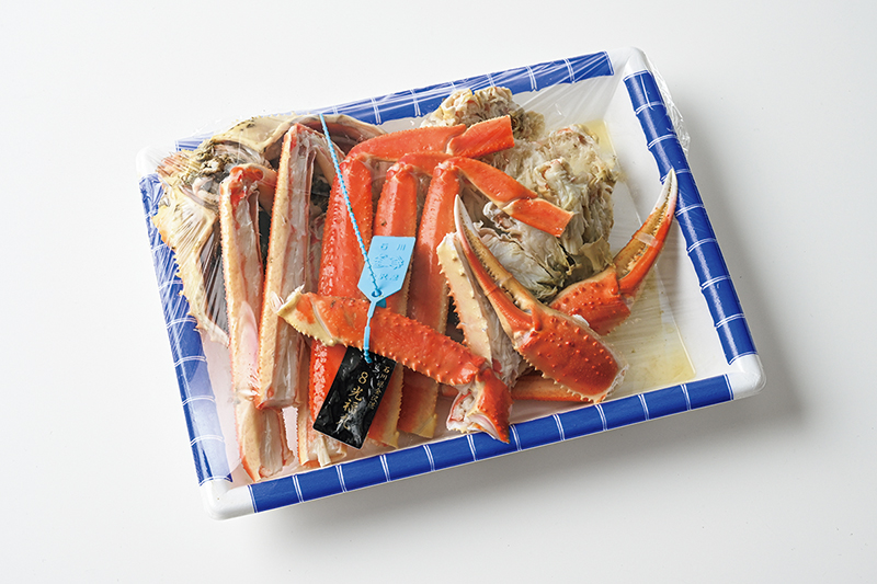 食べやすいカットタイプも同じ価格で購入可。中島ストアー「加能ガニ（ボイル）」（1杯約900g/1万〜1万5000円程度 ）