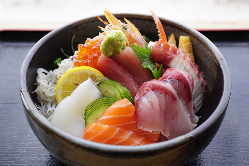 海鮮丼