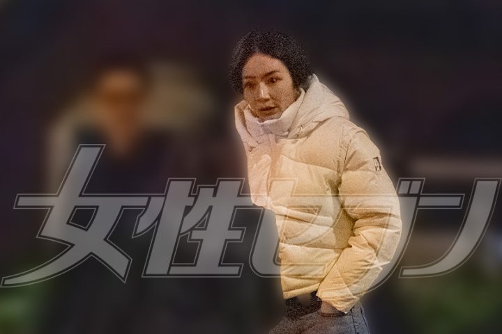 記者の直撃に、驚きの表情（2025年11月28日撮影）