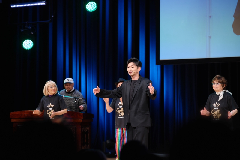 MAIKDAIのレッスンを受ける参加者