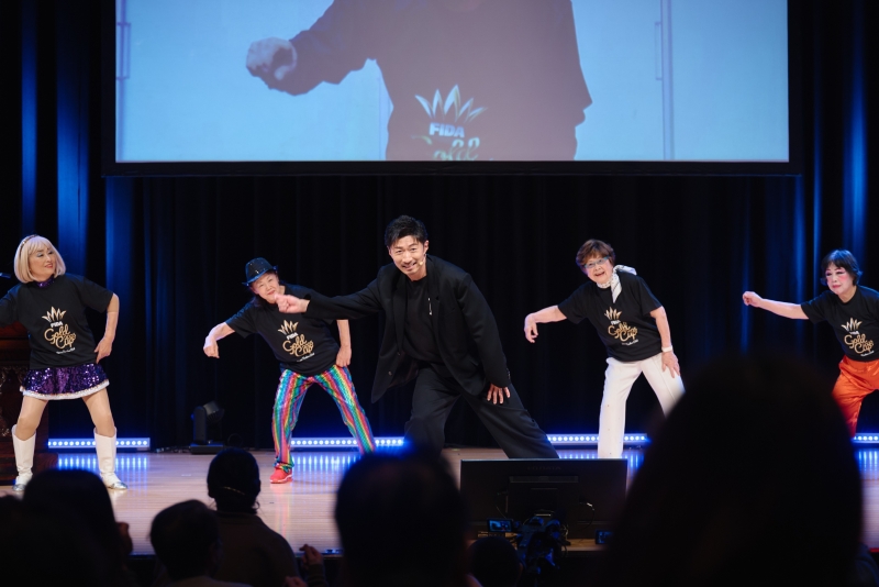 MAKIDAIと一緒にダンシング