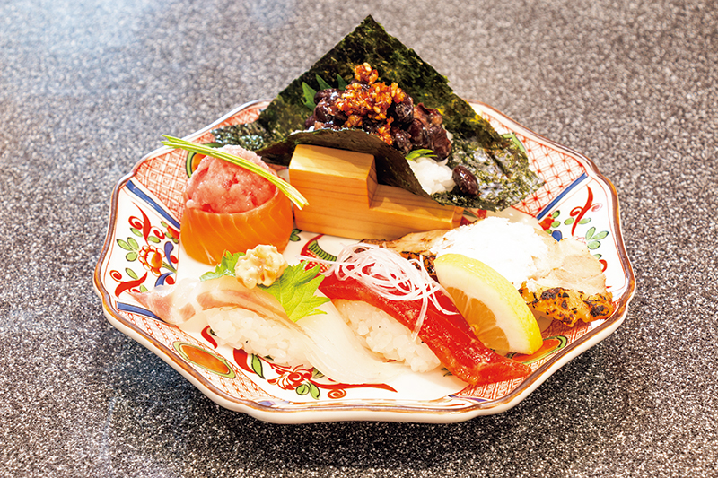 群馬を握る絆盛り（1298円）（写真提供／群馬を握る、まぐろ問屋 いちもん）