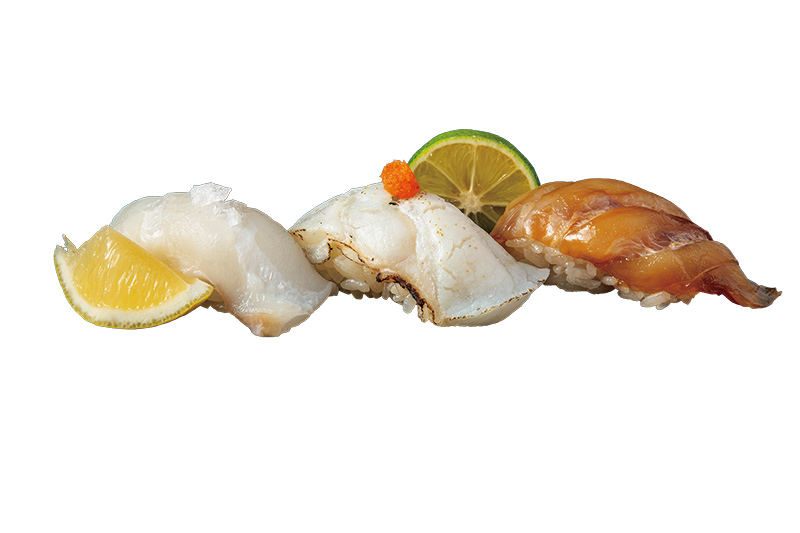 天然本クエ3種盛り（1050円）（写真提供／博多割烹流れ鮨 海進丸）