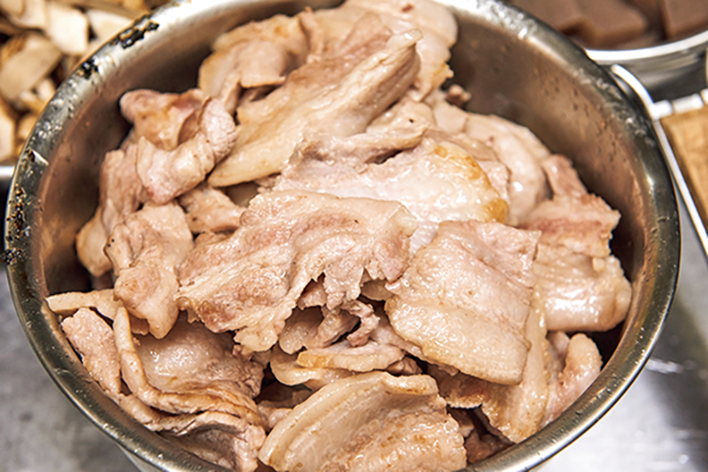 焼いた豚バラ肉