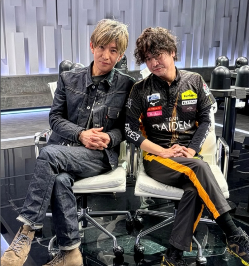 雪解けした木村（左）と萩原（インスタグラムより）